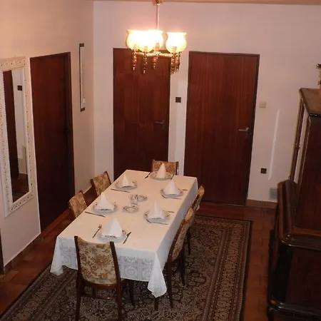 Arcadia Bed & Breakfast